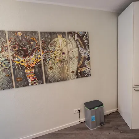 Apartment Schoene Fuer 4 Gaeste An Der Eilenriede Mit Kostenlosen Parkplaetzen *